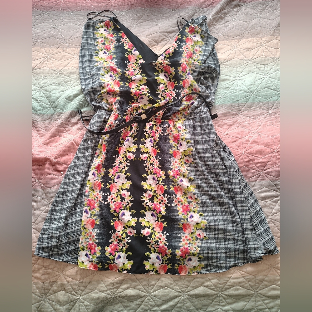 Candie's Orange and Black V-Neck Sundress - Picture 5 of 7